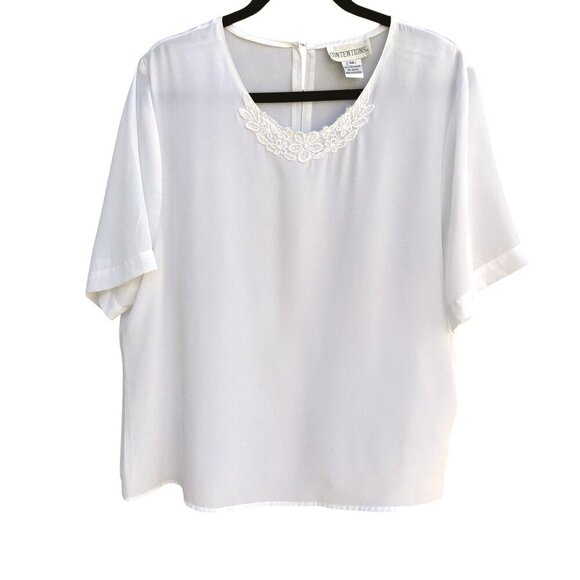 Contentions Womens White Short Sleeve Embroidered Neck Light Flowy Blouse 14 - Picture 1 of 7